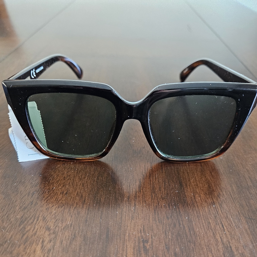 J.Crew UV Protective D Frame Sunglasses, Black - Picture 3 of 6